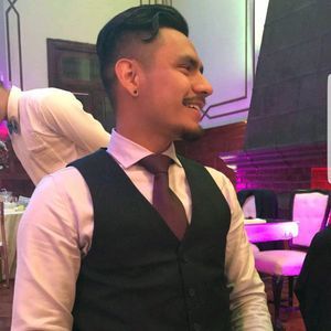 Meet your Posher, Luis